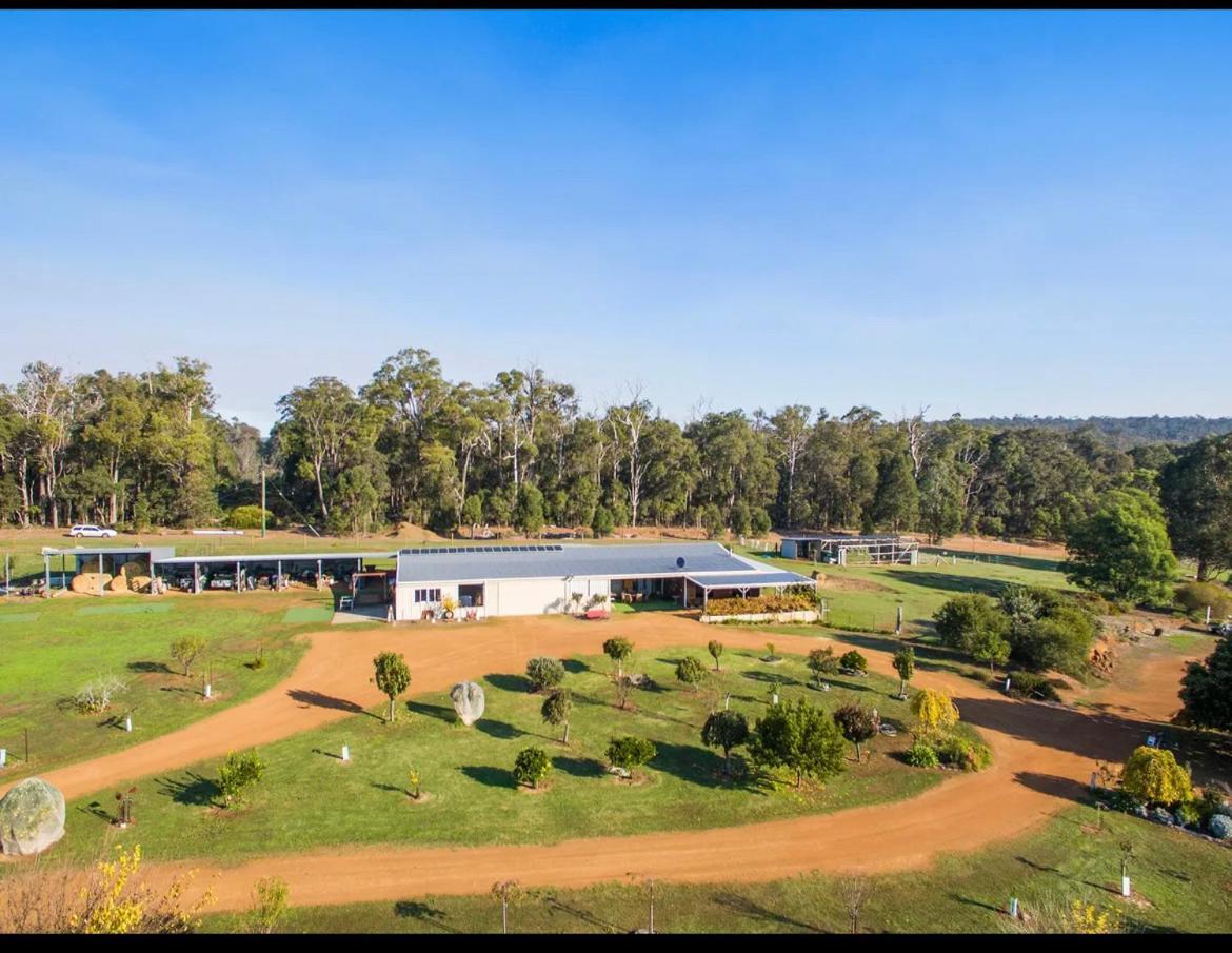 Jarrah Glen Cabins Nannup Exterior foto
