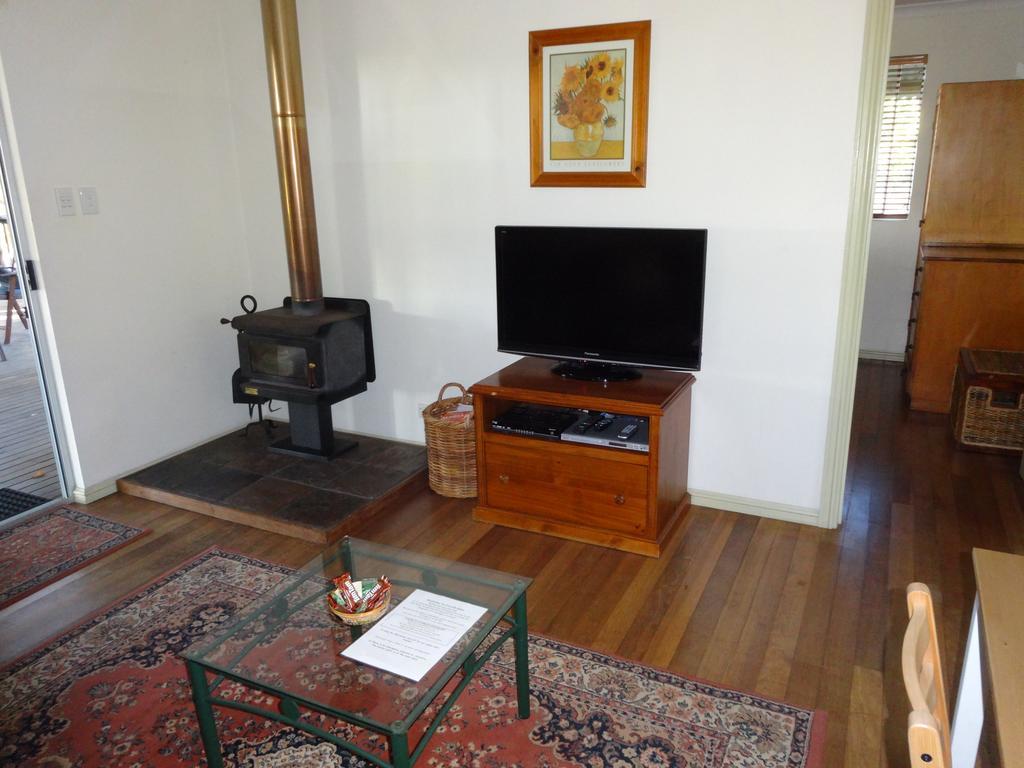 Jarrah Glen Cabins Nannup Exterior foto